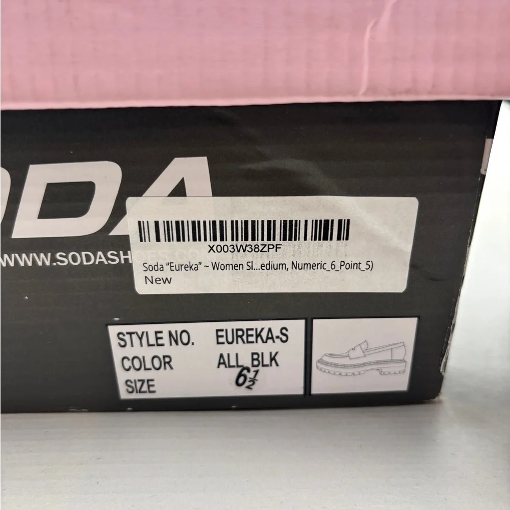 Soda Eurekas platform soho Women's Black Chunky slip on  Loafers